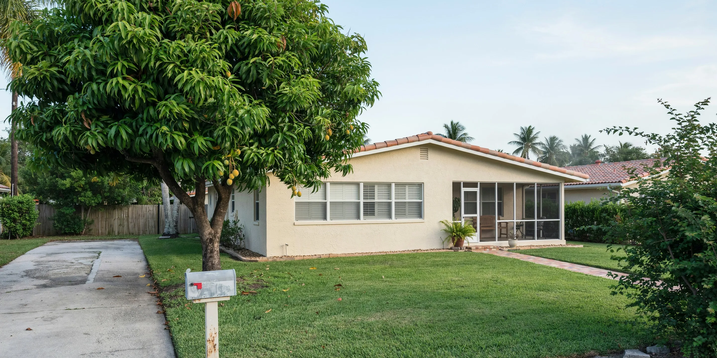 Ranch home with screened porch in South Venice, FL